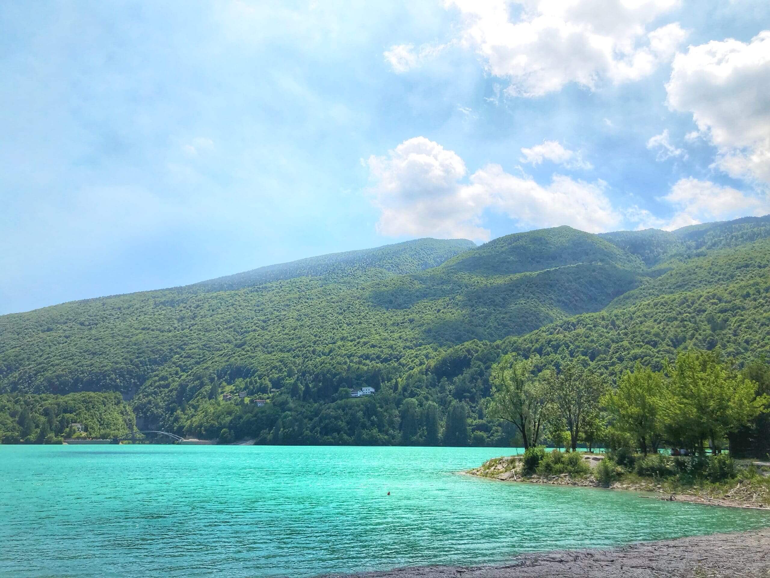 Lago di Barcis a Pordenone, un posto magico dove pagaiare lago di barcis pordenone