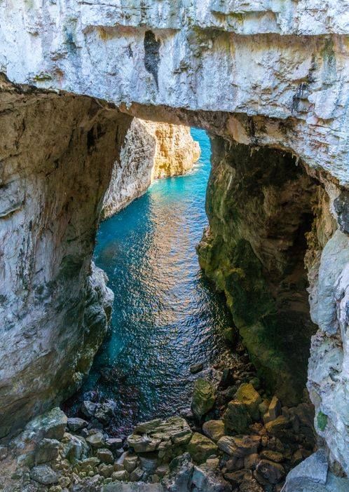 montagna spaccata di gaeta 1 1
