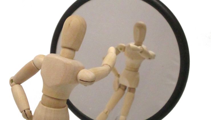 Relazione con un narcisista: come superare la sopraffazione e vivere una vita libera e felice narcisista comesmetteredipensare.it