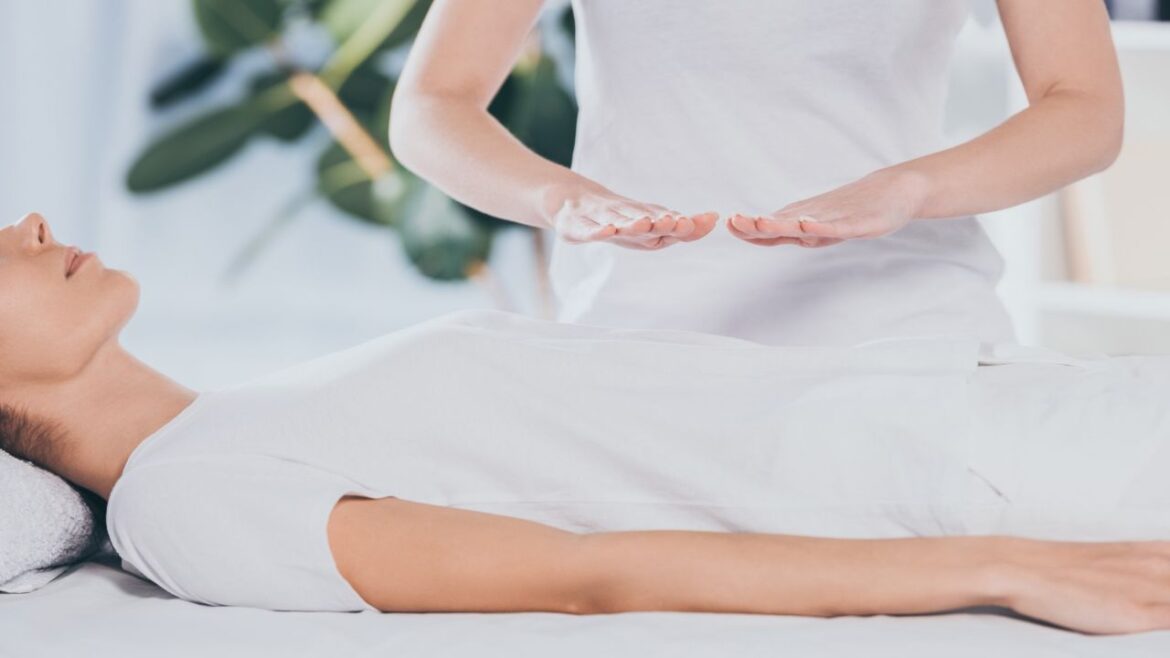 reiki e benefici comesmetteredipensare.it
