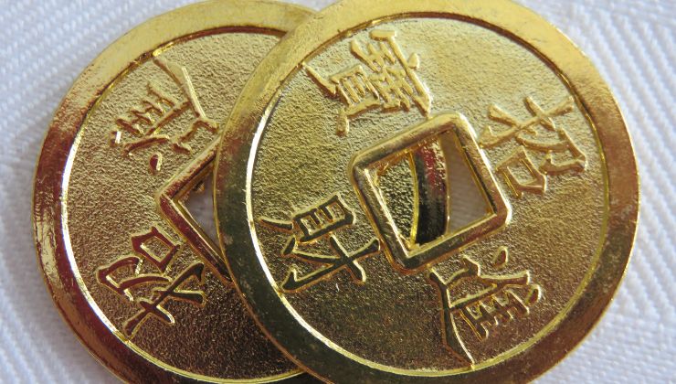 Che cos'è l'I Ching e a cosa serve il libro delle mutazioni? monete dei I Ching