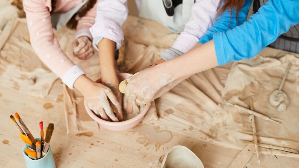Arteterapia in autunno attività creative per migliorare il benessere emotivo dei bambini